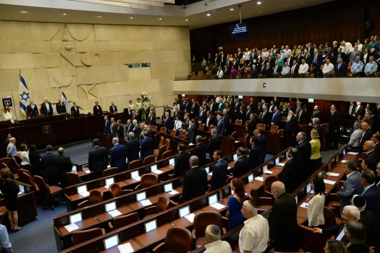 The Israeli Knesset approves the rejection of the establishment of a Palestinian state